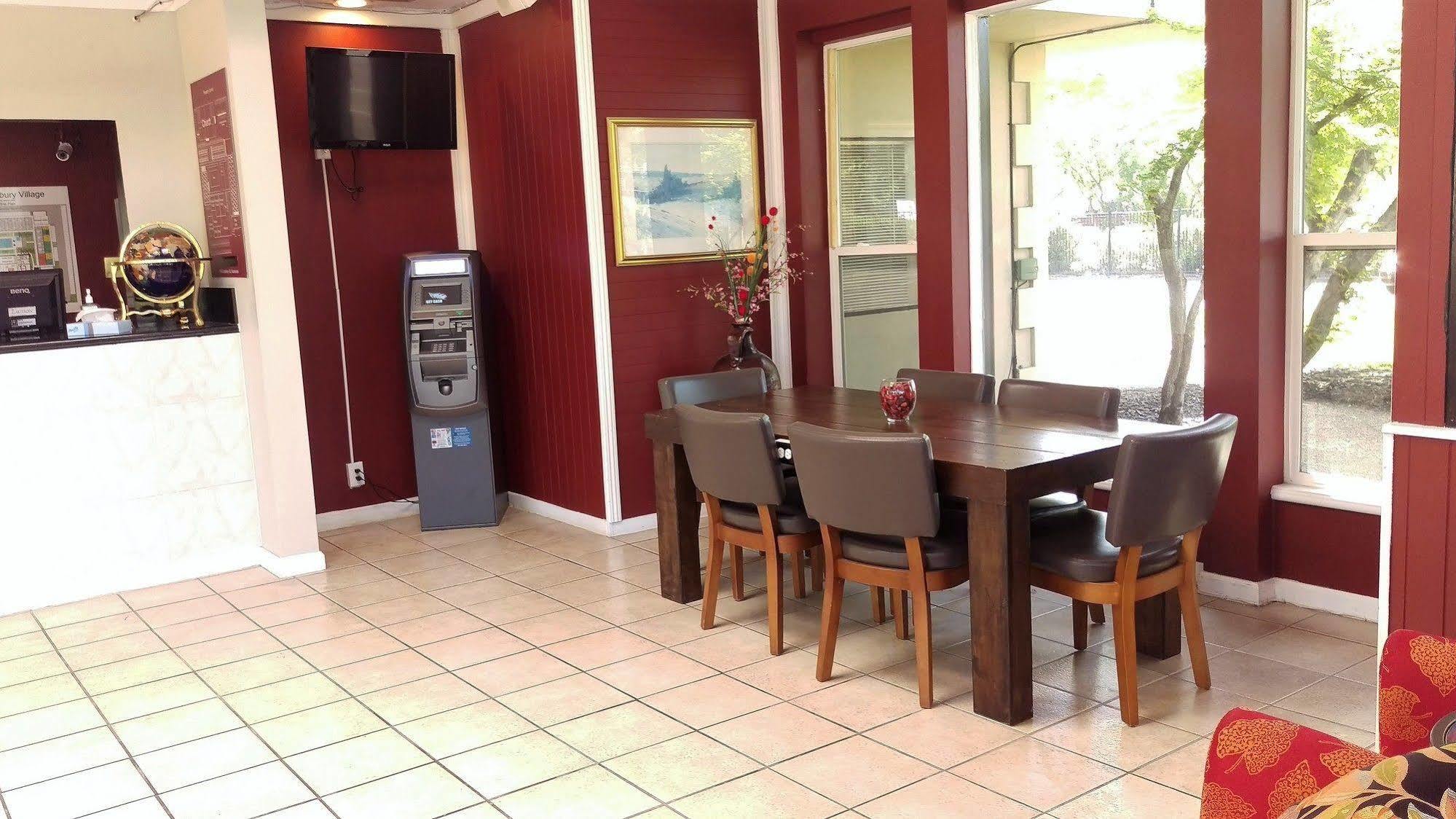 Surestay Plus Hotel By Best Western Sacramento Cal Expo Exterior photo